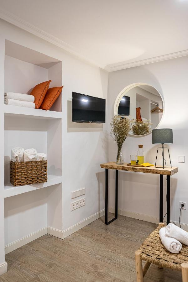 Bnbholder Boutique Plaza Mayor Madrid Luaran gambar