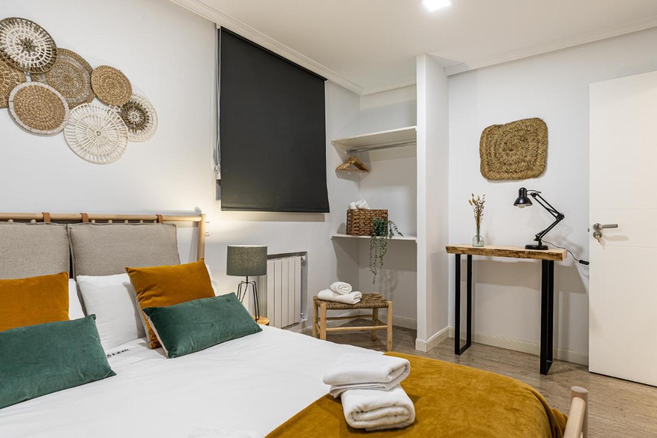 Bnbholder Boutique Plaza Mayor Madrid Luaran gambar