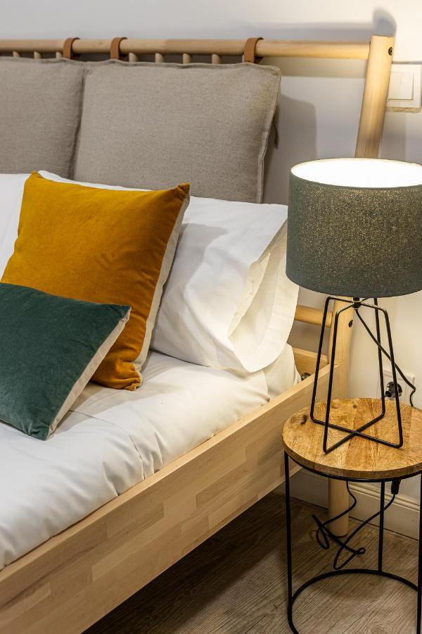 Bnbholder Boutique Plaza Mayor Madrid Luaran gambar